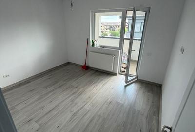 Apartament cu 2 camere decomandat în Dobroești