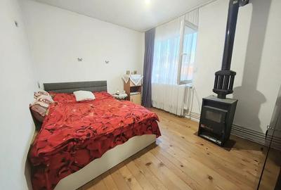 Ocazie ! Nu rata?i oportunitatea de a cumpara casa in centrul ora?ului Hunedoara, langa Pietonala - 7