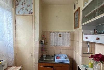 Garsonieră decomandată în Central - 4