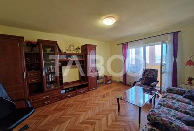 Apartament decomandat 3 camere 2 bai 76 mp utili bloc cu lift Terezian - 1