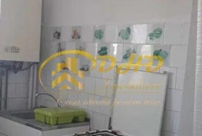 Apartament 2 camere bloc TAROM COPOU - 2