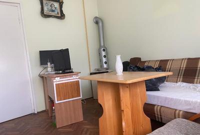 Casă cu 3 camere cu Teren 200 Mp în Central - 10