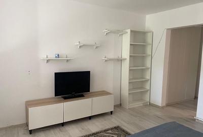 Garsonieră 33 mp la bulevard – Tătărași, mobilată nou - 3