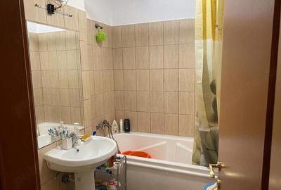 Apartament cu 2 camere decomandat în Platoul Izvor - 1