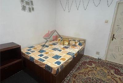 Apartament cu 3 camere decomandat în Alexandru cel Bun - 2