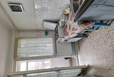 Vand apartament 2 camere - 4