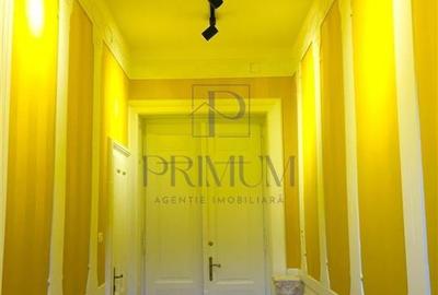 SINAIA - CLADIRE ISTORICA - 4 CAMERE - 2 BAI - CENTRALA PROPRIE - CLIMA - ETAJ 2 - 7