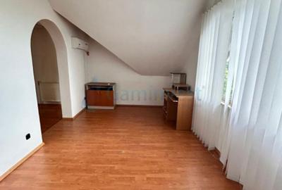 Casă cu 4 camere cu Teren 1000 Mp în Borș - 6