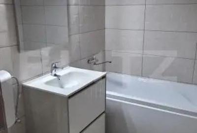 Apartament cu 2 camere semidecomandat în Democrației