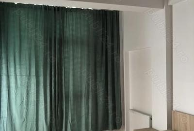 Apartament cu 3 camere în Central - 1