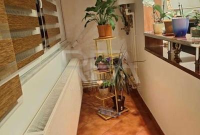 Apartament 3 Camere , Semi-Decomandat , Centrala Proprie , Obregia Apartament 3 Camere , Semi-Decomandat , Centrala Proprie , Obregia - 5