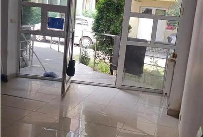 Spatiu comercial de vanzare sau inchiriere zona Spitalul Judetean Bistrita - 11