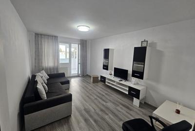 Apartament cu 3 camere decomandat în Pantelimon