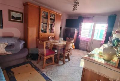 Apartament cu 4 camere decomandat în Cug - 12
