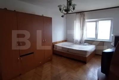 Garsonieră decomandată în Central - 7