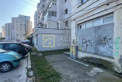Spatiu comercial zona Parcul Catedralei Bacau - 18