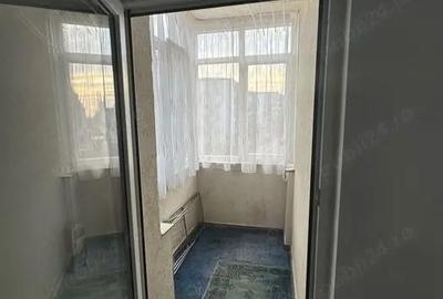 Garsonieră decomandată în Ozana