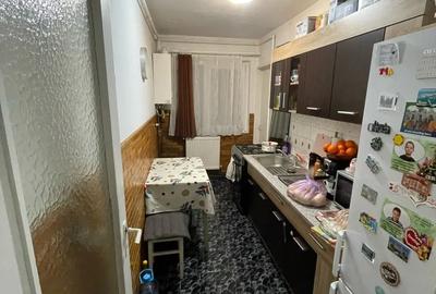 Apartament cu 2 camere decomandat în Dâmbu Pietros - 5