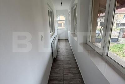 Casă cu 3 camere în Ciupercenii Noi - 2