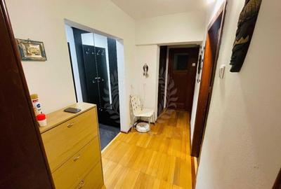 2 CAMERE // REPUBLICII // MOBILAT - 2