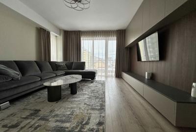 Apartament cu 3 camere decomandat în Tractorul - 7