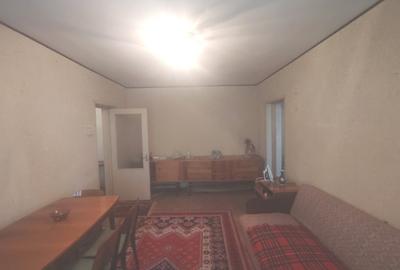 Apartament semidecomandat etaj 1 - 3
