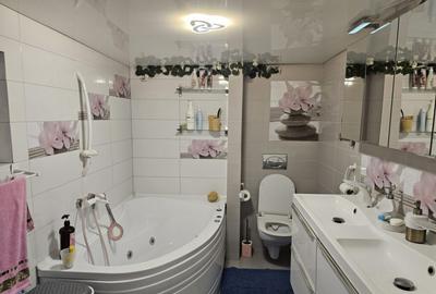 Casa situata in zona DACIA - 9