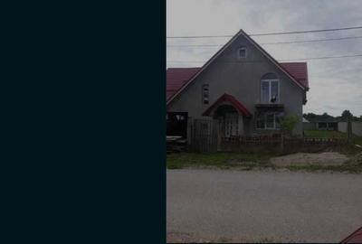 Casă cu 4 camere în Gavojdia - 3