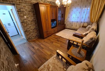 Apartament cu 3 camere decomandat în Alexandru cel Bun - 7