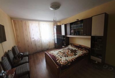 Apartament cu 2 camere decomandat, mobilat în Mărăței - 10