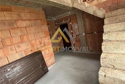 Casă cu 5 camere cu Teren 590 Mp în Tăuții-Măgherăuș - 8