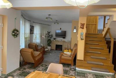 Vila cu garaj si beci, Rasnov, Brasov - 2