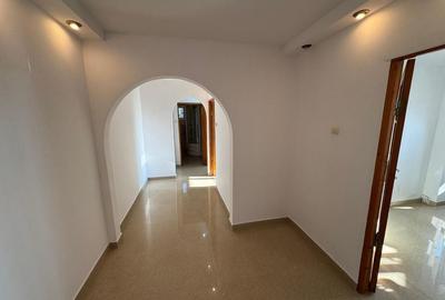 Apartament 3 camere 60 mp bloc 1980 central Filipesti de Padure! - 7