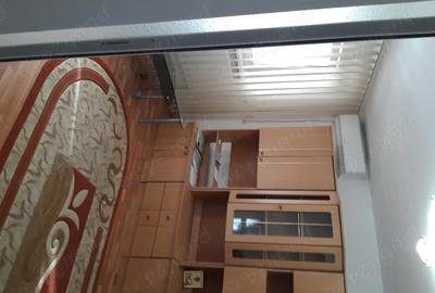 Garsonieră decomandată în Central - 1