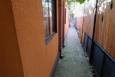 Casă individuală cu 3 camere cu Teren 196 Mp în Central - 1