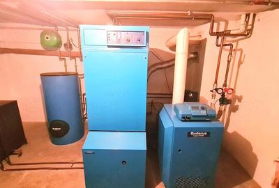 Casă cu 6 camere cu Teren 511 Mp în Central