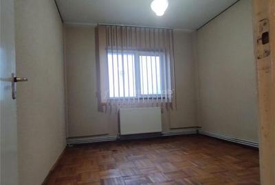 Apartament cu 4 camere în Nord - 3