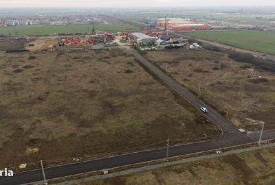 Teren de 606 mp, în Bujac - 1