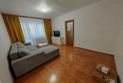 Apartament cu 3 camere semidecomandat în Alexandru Obregia - 4