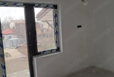 Casă cu 7 camere cu Teren 210 Mp în Străulești - 6