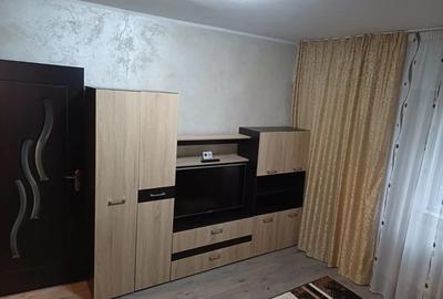 Inchirieri ap.1camera decomandat,zona icfrimu - 4