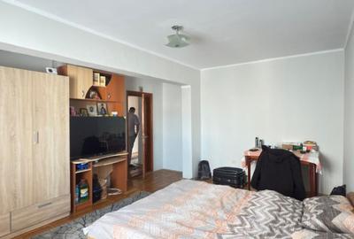 Apartament cu 3 camere decomandat în Central - 5