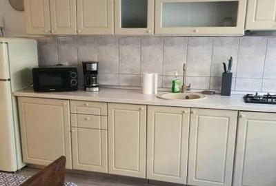 Apartament cu 3 camere de  închiriat, zona Faleza Nord - 6
