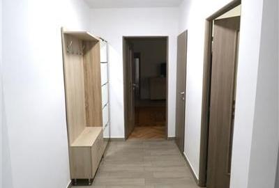 Apartament cu 3 camere, centrala proprie , zona Circumvalatiunii - 11