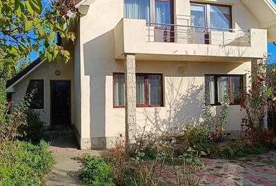 Casă cu 3 camere în Șerbănești - 6