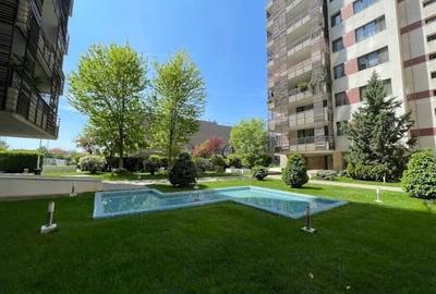 VANZARE 3 CAMERE COMPLEX LIZIERA - VEDERE PADUREA BANEASA! - 1