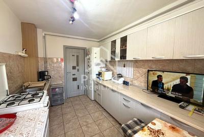 Apartament cu 3 camere decomandat, mobilat în Cetate - 7
