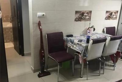 Apartament cu 2 camere decomandat în Broșteni - 2