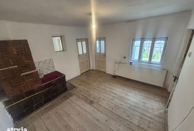 Casă cu 6 camere cu Teren 1000 Mp în Central - 9