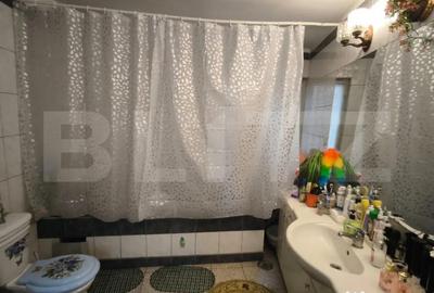 Casă cu 9 camere cu Teren 416 Mp în Central - 15